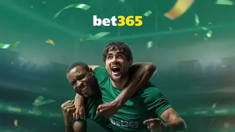 “足球快讯：巴西教练离职，曼联大换阵容，资深记者辟谣梅罗联手传言”